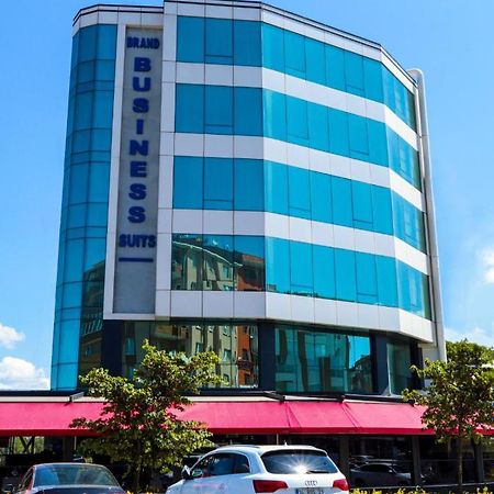 Brand Business Hotel Чорлу Екстер'єр фото